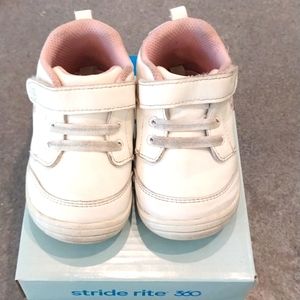 Stride rite 360 sneakers